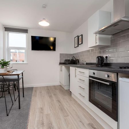 Charles Alexander Short Stay - Charnley House Apartments Blackpool Exteriér fotografie