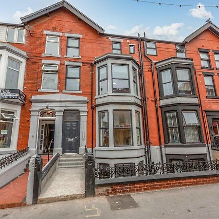 Charles Alexander Short Stay - Charnley House Apartments Blackpool Exteriér fotografie
