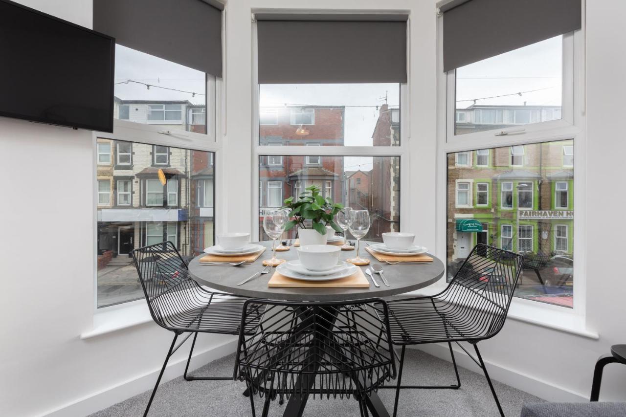 Charles Alexander Short Stay - Charnley House Apartments Blackpool Exteriér fotografie