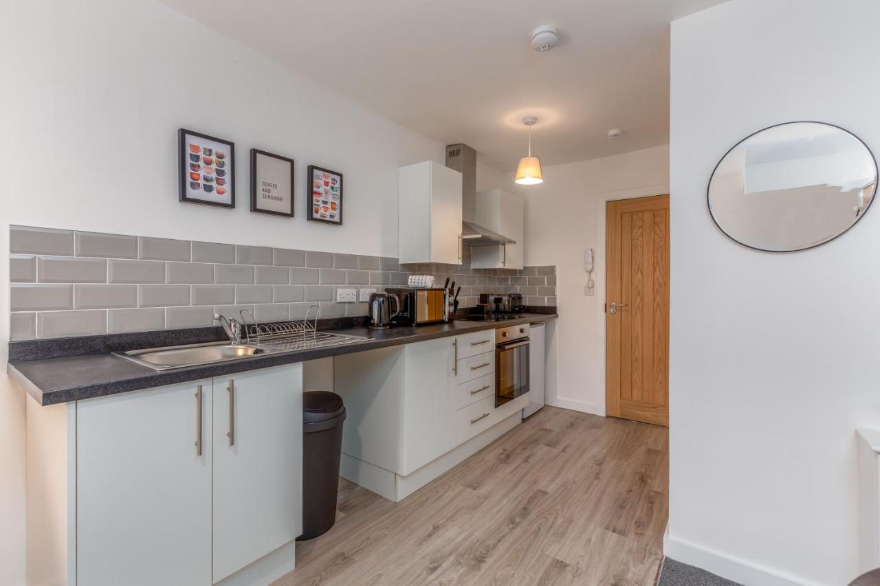 Charles Alexander Short Stay - Charnley House Apartments Blackpool Exteriér fotografie