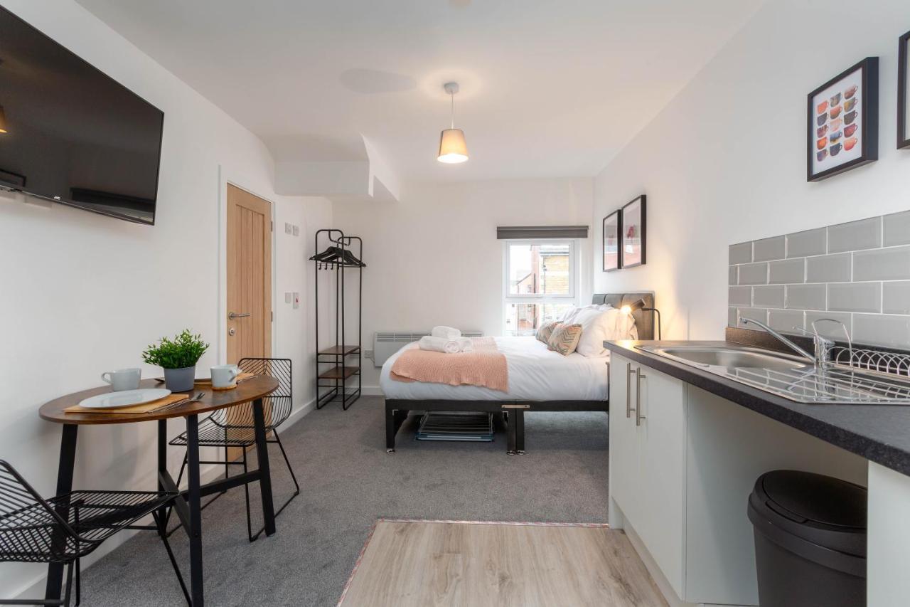 Charles Alexander Short Stay - Charnley House Apartments Blackpool Exteriér fotografie