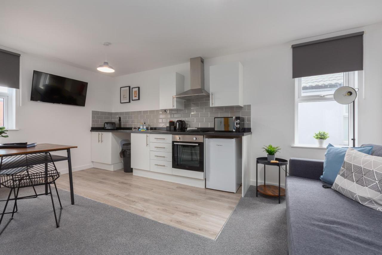 Charles Alexander Short Stay - Charnley House Apartments Blackpool Exteriér fotografie