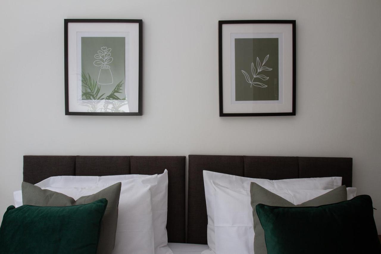 Charles Alexander Short Stay - Charnley House Apartments Blackpool Exteriér fotografie