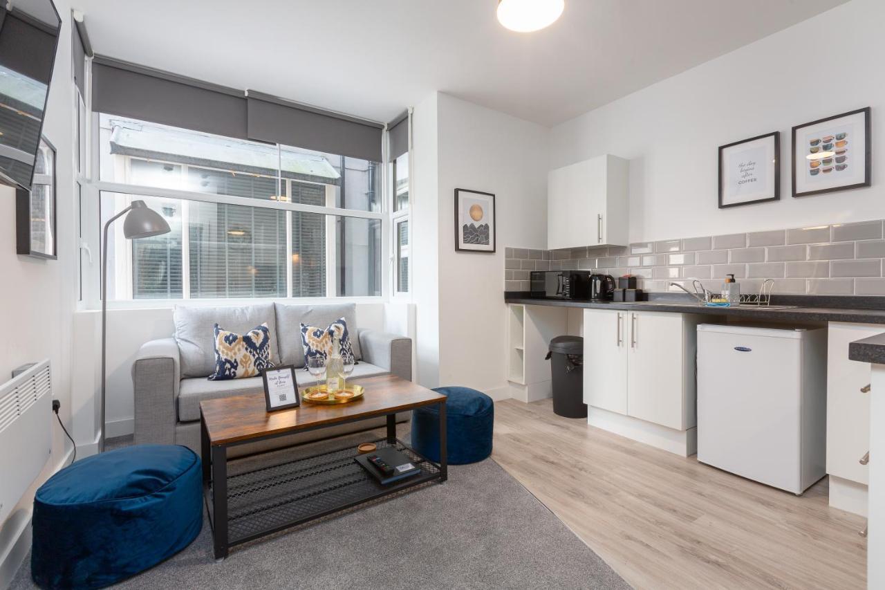 Charles Alexander Short Stay - Charnley House Apartments Blackpool Exteriér fotografie